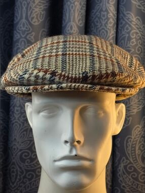 Jonathan Richard Ireland 100% Wool Tweed Flat Cap Hat Size 7 5/8 (62cm) Plaid